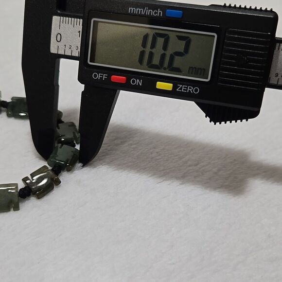 Natural Jade Bracelet - Picture 6 of 6